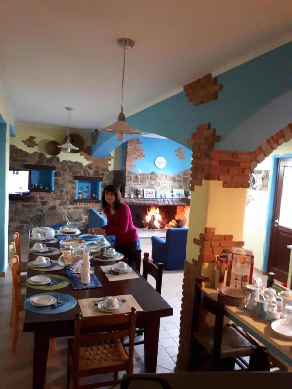 B&B La Dolce Sosta Fonni Buitenkant foto