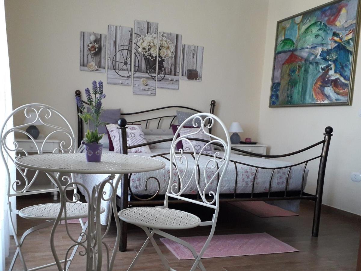 B&B La Dolce Sosta Fonni Buitenkant foto